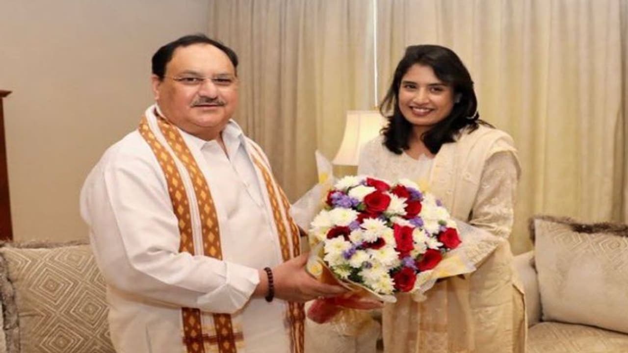 జేపీ నడ్డా తెలంగాణ టూర్‌: నోవాటెల్ హోటల్‌లో మిథాలీరాజ్‌తో భేటీ.. 