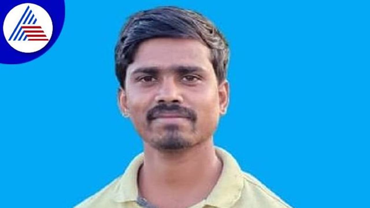 ತಾರಿಹಾಳ ಅಗ್ನಿ ದುರಂತದ ಕರಾಳತೆ: ಕುಟುಂಬಕ್ಕಿದ್ದ ಆಸರೆಯೇ ಕಳಚಿತು, 6 ತಿಂಗಳ ಕೂಸು ಅನಾಥ..! ತಾರಿಹಾಳ ಅಗ್ನಿ ದುರಂತದ ಕರಾಳತೆ: ಕುಟುಂಬಕ್ಕಿದ್ದ ಆಸರೆಯೇ ಕಳಚಿತು, 6 ತಿಂಗಳ ಕೂಸು ಅನಾಥ..!