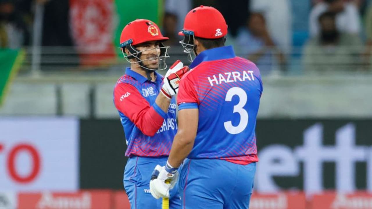 Asia Cup: ఆసియా కప్లో బోణీ కొట్టిన ఆఫ్ఘాన్.. లంకకు దారుణ ఓటమి.. Asia Cup: ఆసియా కప్లో బోణీ కొట్టిన ఆఫ్ఘాన్.. లంకకు దారుణ ఓటమి..