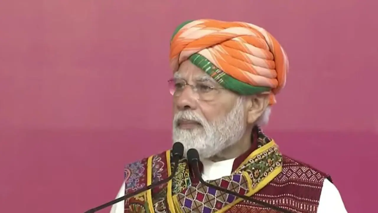 PM मोदी ने कहा  2047 में विकसित देश बनेगा भारत, गुजरात को बदनाम करने के लिए रची गई थी देश और दुनिया में साजिश