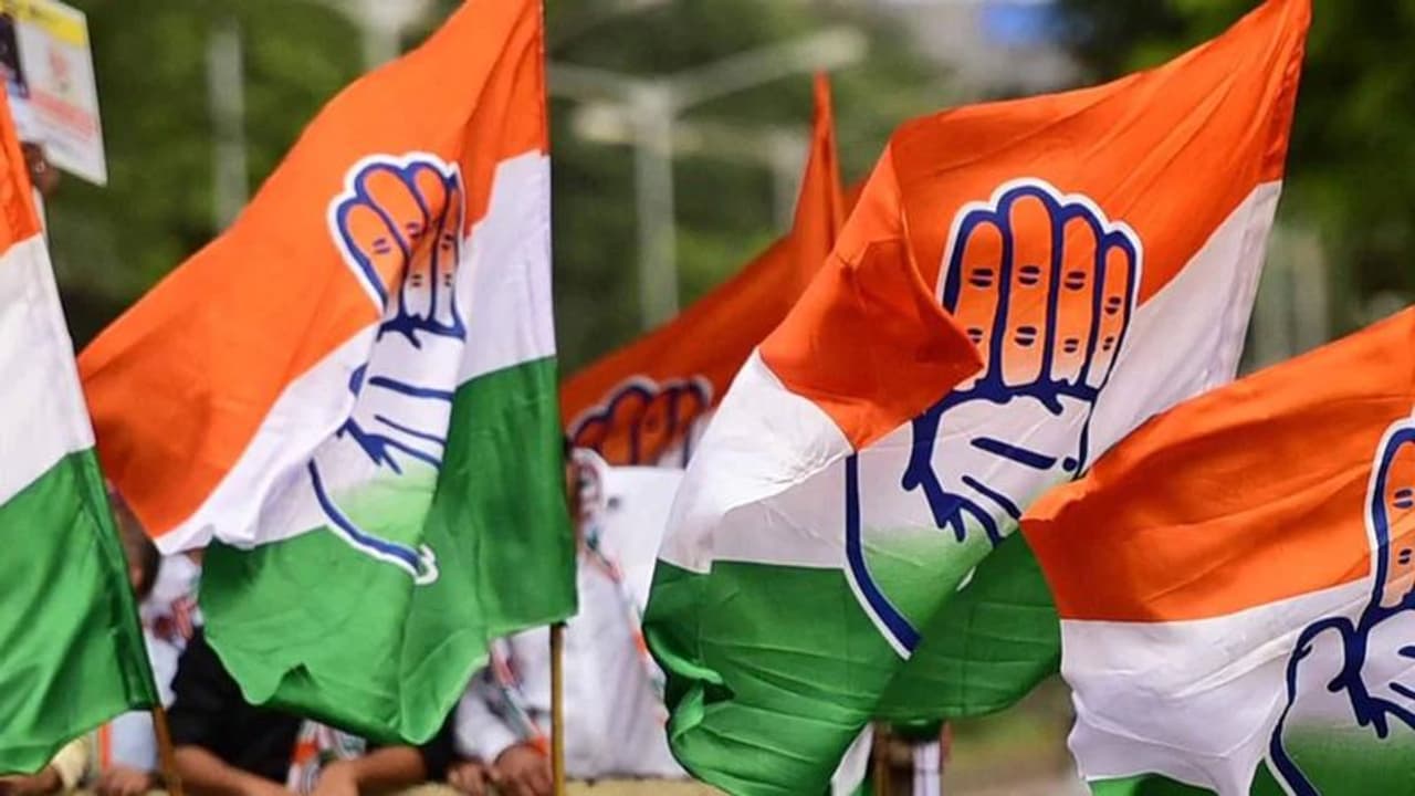 Himachal Pradesh polls 2022: Congress names Pushpendra Verma from Hamirpur on last date of filing nominations