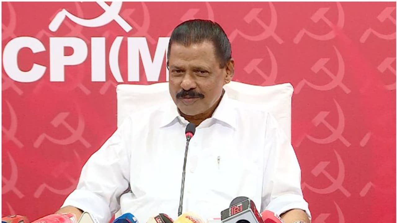 മുൻ മന്ത്രിമാർ തിരിച്ചെത്തുമോ? ആർഎസ്പിയെ തിരിച്ചെത്തിക്കുമോ? ഗവർണറോടുള്ള നിലപാട്? പുതിയ സെക്രട്ടറിയുടെ മറുപടി മുൻ മന്ത്രിമാർ തിരിച്ചെത്തുമോ? ആർഎസ്പിയെ തിരിച്ചെത്തിക്കുമോ? ഗവർണറോടുള്ള നിലപാട്? പുതിയ സെക്രട്ടറിയുടെ മറുപടി