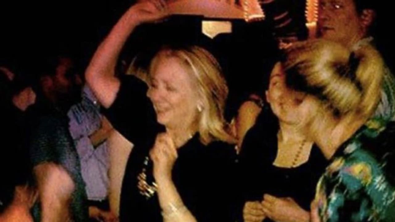 'നൃത്തം തുടരൂ'; ഫിൻലാന്റ് പ്രധാനമന്ത്രി സന്ന മാരിന് പിന്തുണയുമായി ഹിലരി ക്ലിന്റന് 'നൃത്തം തുടരൂ'; ഫിൻലാന്റ് പ്രധാനമന്ത്രി സന്ന മാരിന് പിന്തുണയുമായി ഹിലരി ക്ലിന്റന്