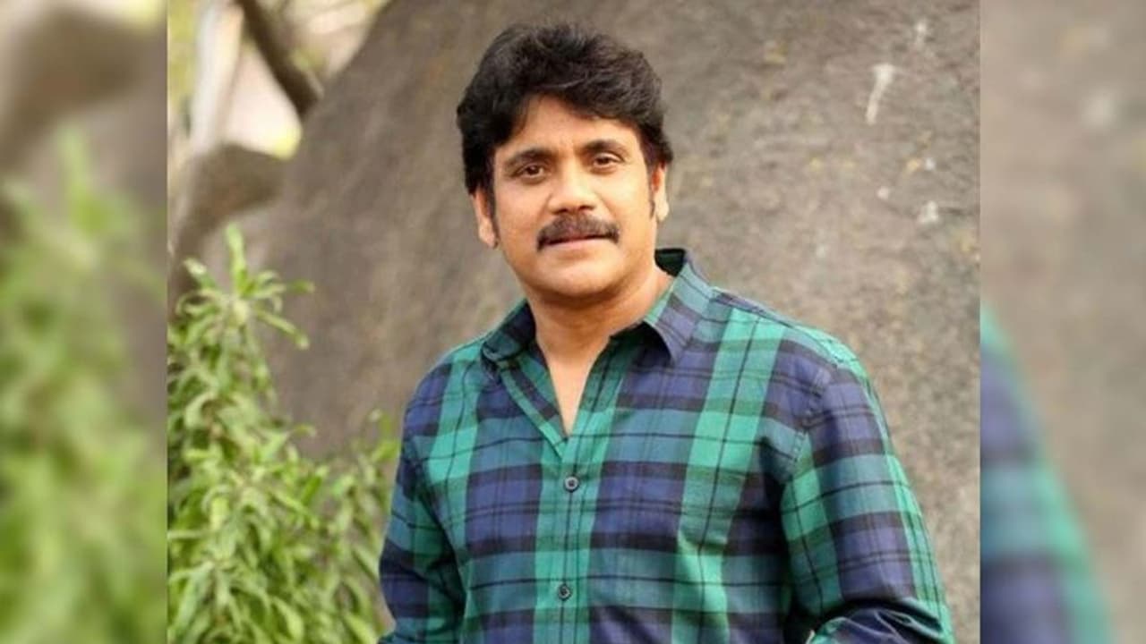 సీనియర్ హీరో నాగార్జునకు నోటీసులు, చర్యలు తీసుకుంటామంటూ పంచాయితీ నుంచి హెచ్చరిక సీనియర్ హీరో నాగార్జునకు నోటీసులు, చర్యలు తీసుకుంటామంటూ పంచాయితీ నుంచి హెచ్చరిక