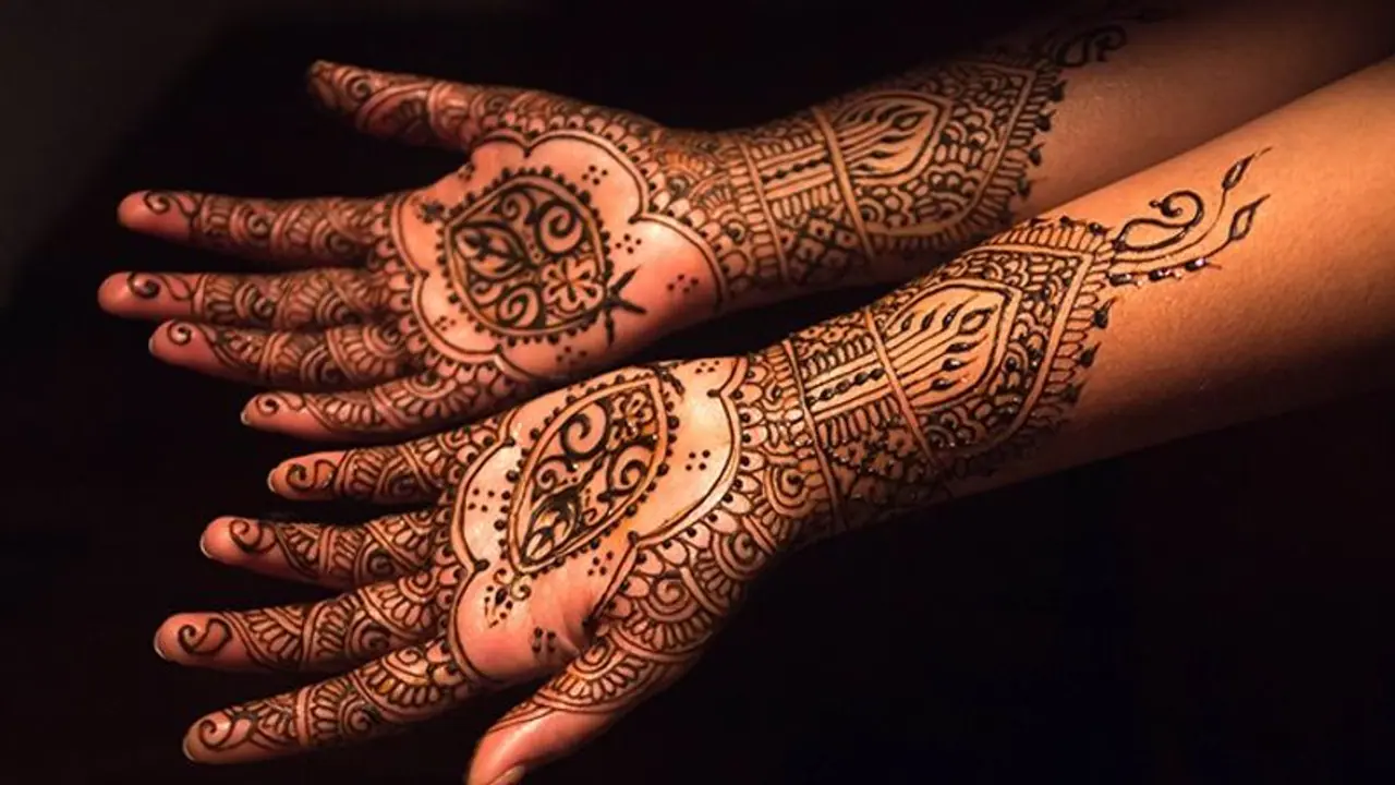 Eid ul Adha 2023: Try out these trending mehendi designs to look fashionable