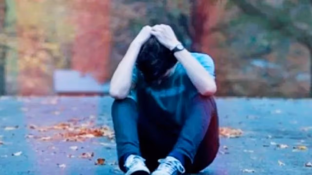 मां से बोला इकलौता बेटा मैं लड़की बनना चाहता हूं, मेरा जेंडर चेंज करा दो...रिपोर्ट देख घरवाले हैरान मां से बोला इकलौता बेटा मैं लड़की बनना चाहता हूं, मेरा जेंडर चेंज करा दो...रिपोर्ट देख घरवाले हैरान