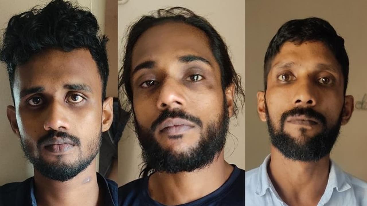 ഏഴര കിലോ കഞ്ചാവുമായി വധശ്രമക്കേസ് പ്രതിയടക്കം മൂന്ന് പേര് കോഴിക്കോട്ട് പിടിയിൽ ഏഴര കിലോ കഞ്ചാവുമായി വധശ്രമക്കേസ് പ്രതിയടക്കം മൂന്ന് പേര് കോഴിക്കോട്ട് പിടിയിൽ