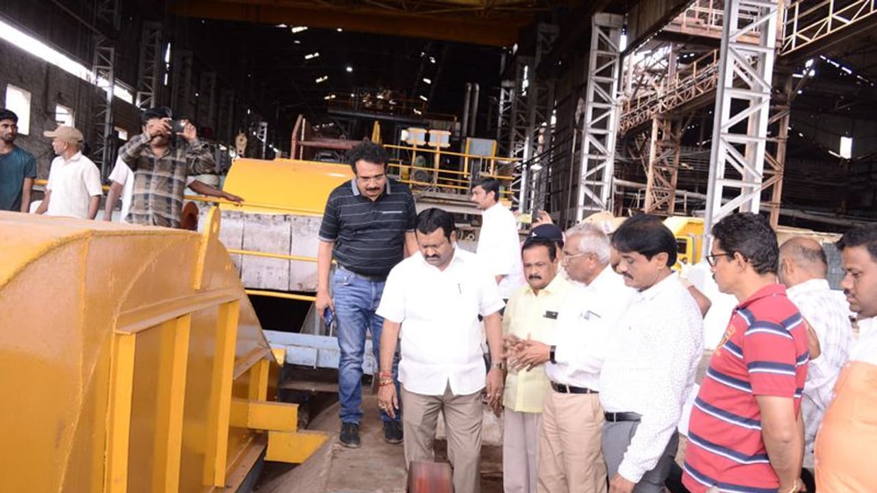 ಆ.31ಕ್ಕೆ ಮೈಷುಗರ್ ಪ್ರಾಯೋಗಿಕ ಕಾರ್ಯಾರಂಭ: ಸಚಿವ ಶಂಕರ ಮುನೇನಕೊಪ್ಪ ಆ.31ಕ್ಕೆ ಮೈಷುಗರ್ ಪ್ರಾಯೋಗಿಕ ಕಾರ್ಯಾರಂಭ: ಸಚಿವ ಶಂಕರ ಮುನೇನಕೊಪ್ಪ