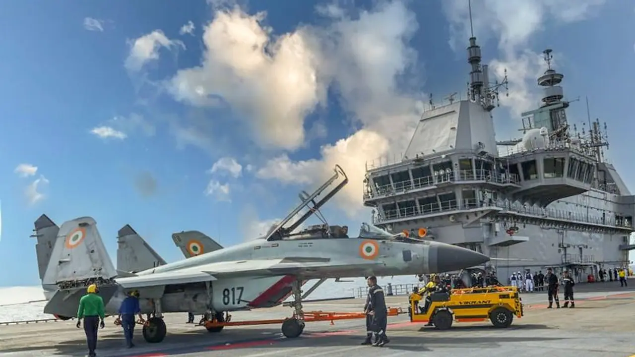 PM मोदी 1 2 सितंबर को कर्नाटक और केरल में कई प्रोजेक्ट लॉन्च करेंगे, इंडियन नेवी को मिलेगा INS विक्रांत PM मोदी 1 2 सितंबर को कर्नाटक और केरल में कई प्रोजेक्ट लॉन्च करेंगे, इंडियन नेवी को मिलेगा INS विक्रांत