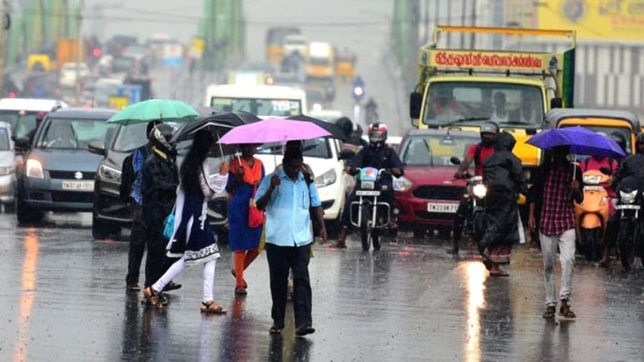 TN Weather Update: இன்று முதல் அடுத்த 5 நாட்களுக்கு தமிழகத்தில் “கனமழை” அடிச்சு ஊத்தப்போகுது.. முழு விபரம்