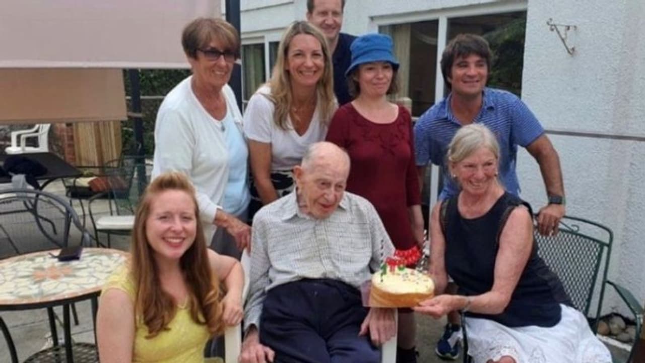 Old age Care : 110 വയസ്; ഇതിന് പിന്നിലെ രഹസ്യം അറിയാം... Old age Care : 110 വയസ്; ഇതിന് പിന്നിലെ രഹസ്യം അറിയാം...