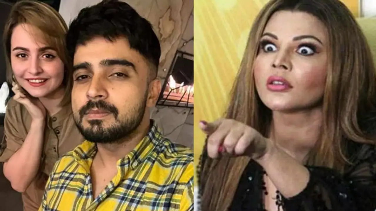 बॉयफ्रेंड की एक्स गर्लफ्रेंड का नाम सुनते ही भड़क गईं राखी सावंत, इस वजह से जमकर सुनाई खरी खोटी बॉयफ्रेंड की एक्स गर्लफ्रेंड का नाम सुनते ही भड़क गईं राखी सावंत, इस वजह से जमकर सुनाई खरी खोटी