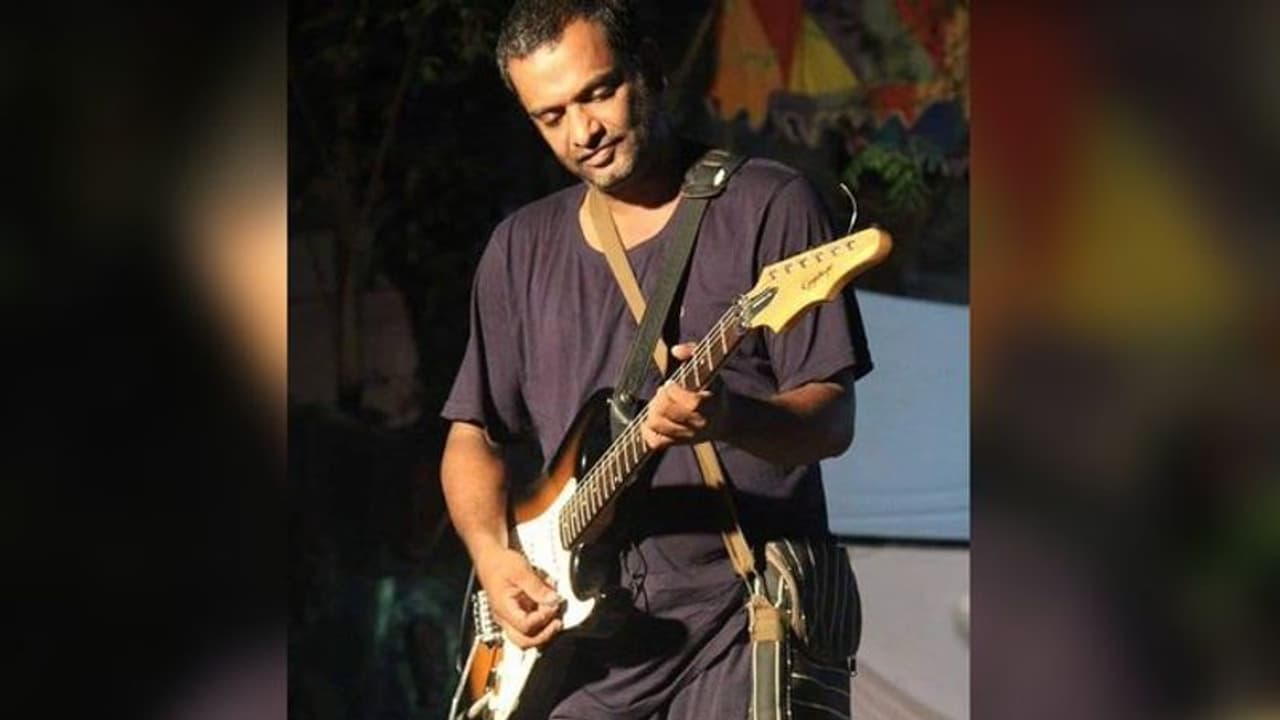 பிரபல இசையமைப்பாளர் திடீர் மரணம்..! அதிர்ச்சியில் மூழ்கிய திரையுலகினர்..! பிரபல இசையமைப்பாளர் திடீர் மரணம்..! அதிர்ச்சியில் மூழ்கிய திரையுலகினர்..!