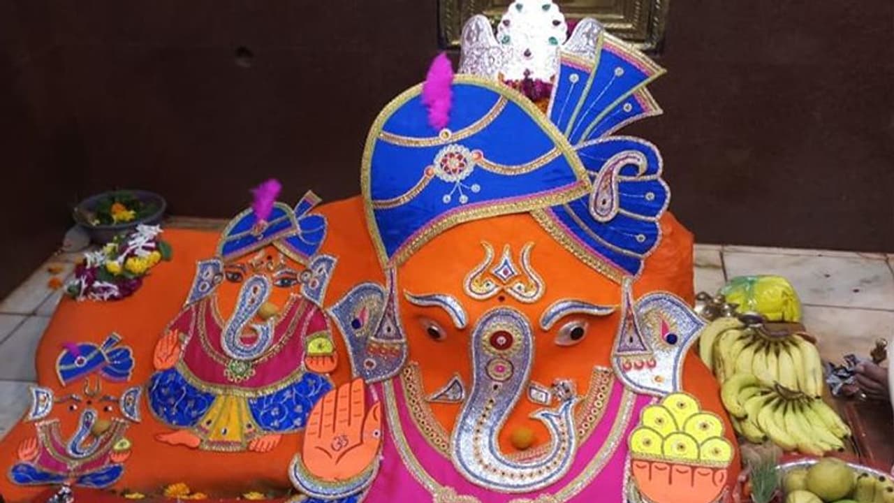 Ganesh Utsav 2022: श्रीराम ने की थी इस गणेश मंदिर की स्थापना, यहां आज भी है लक्ष्मण द्वारा बनाई गई बावड़ी Ganesh Utsav 2022: श्रीराम ने की थी इस गणेश मंदिर की स्थापना, यहां आज भी है लक्ष्मण द्वारा बनाई गई बावड़ी