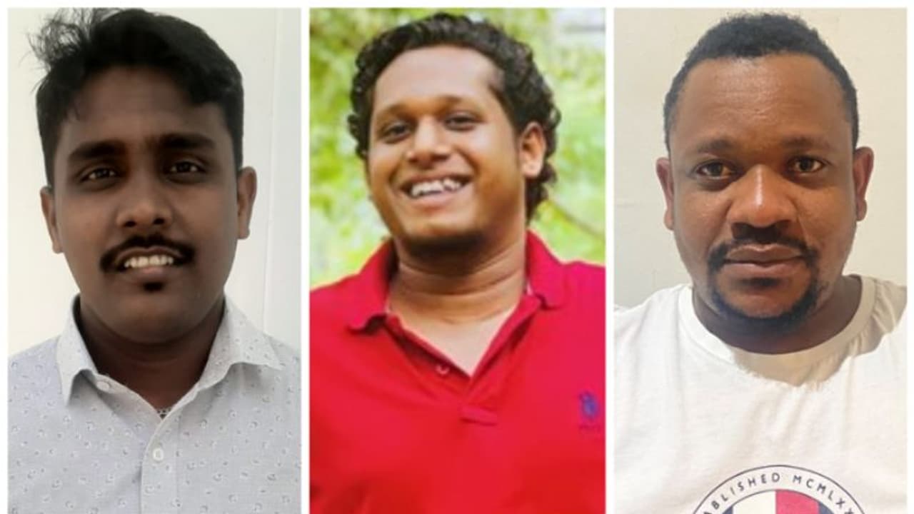 ടിപ്പ് കിട്ടിയ പണം കൂട്ടിവെച്ച് മഹ്സൂസില് പങ്കെടുത്തു; ജീവിതം മാറിമറിഞ്ഞ സന്തോഷത്തില് ഒരു പ്രവാസി ടിപ്പ് കിട്ടിയ പണം കൂട്ടിവെച്ച് മഹ്സൂസില് പങ്കെടുത്തു; ജീവിതം മാറിമറിഞ്ഞ സന്തോഷത്തില് ഒരു പ്രവാസി