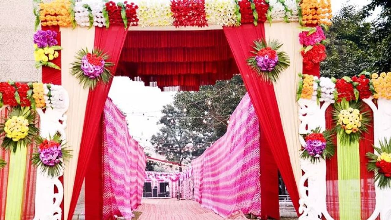 അ‍ച്ഛന്‍റെ അഞ്ചാം വിവാഹത്തിന് ഏഴ് മക്കളും അമ്മമാരുമെത്തി ബഹളം; 'വിവാഹവീരൻ' പിടിയിൽ