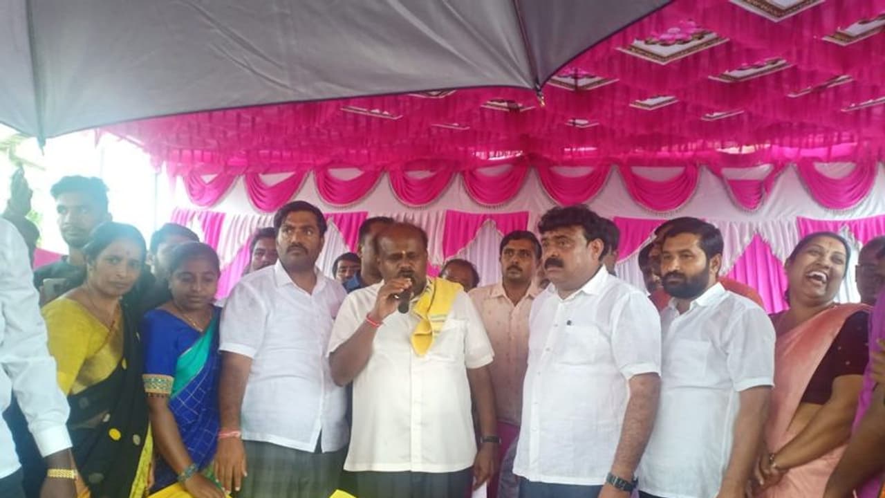 ಪ್ರತಾಪ್‌ ಸಿಂಹ ಏನು ದೊಡ್ಡ ಎಂಜಿನಿಯರ್ರಾ?: ಎಚ್‌ಡಿಕೆ