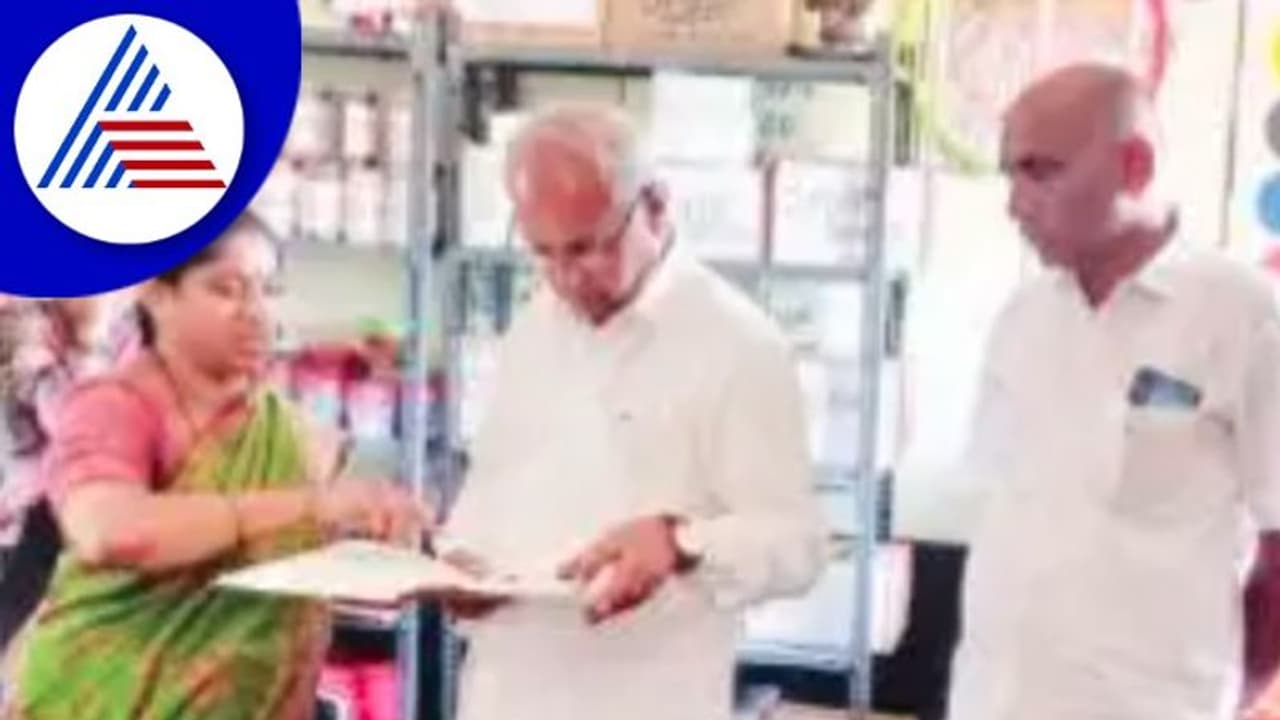 ಅಂಗನವಾಡಿ, ಶಾಲೆಗೆ ಸಚಿವ Halappa Achar ದಿಢೀರ್ ಭೇಟಿ ಅಂಗನವಾಡಿ, ಶಾಲೆಗೆ ಸಚಿವ Halappa Achar ದಿಢೀರ್ ಭೇಟಿ