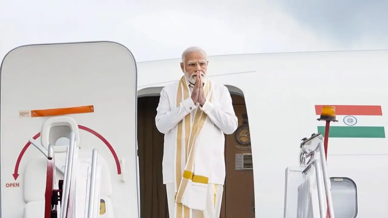 PM मोदी ने किया मंगलुरु में 3800 करोड़ के कई मेगा प्रोजेक्ट लॉन्च 