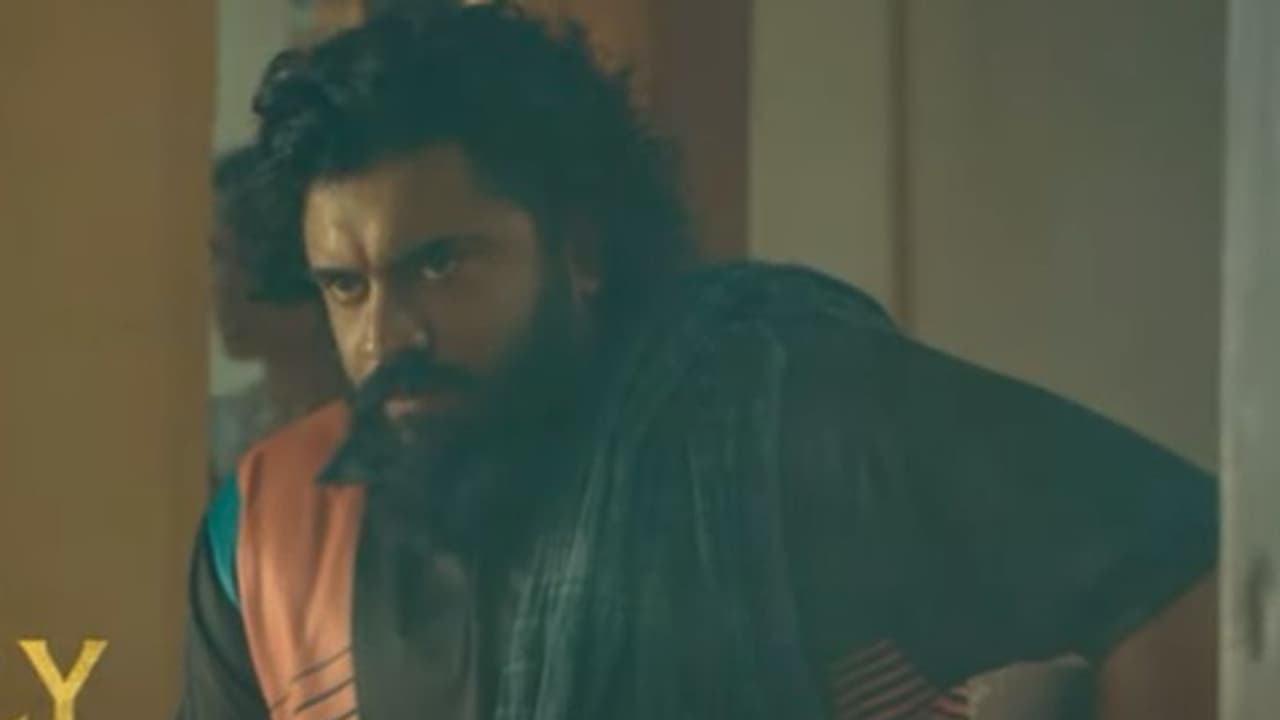 'കത്തുന്ന വയറിന്റെ വിളിയാണ് വികസനം'; 'പടവെട്ടാ'ൻ തയ്യാറെടുത്ത് നിവിൻ, ടീസർ