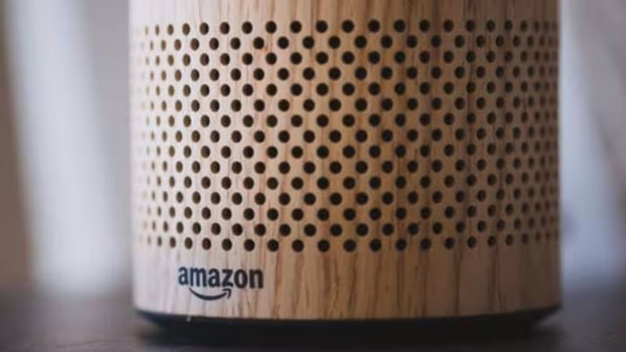 പേരുമാറ്റാൻ ഒരുങ്ങി അലക്സ, ആറു വയസ്സുകാരിക്ക് സ്കൂളിൽ നേരിടേണ്ടി വന്ന ദുരനുഭവം ഇങ്ങനെ പേരുമാറ്റാൻ ഒരുങ്ങി അലക്സ, ആറു വയസ്സുകാരിക്ക് സ്കൂളിൽ നേരിടേണ്ടി വന്ന ദുരനുഭവം ഇങ്ങനെ