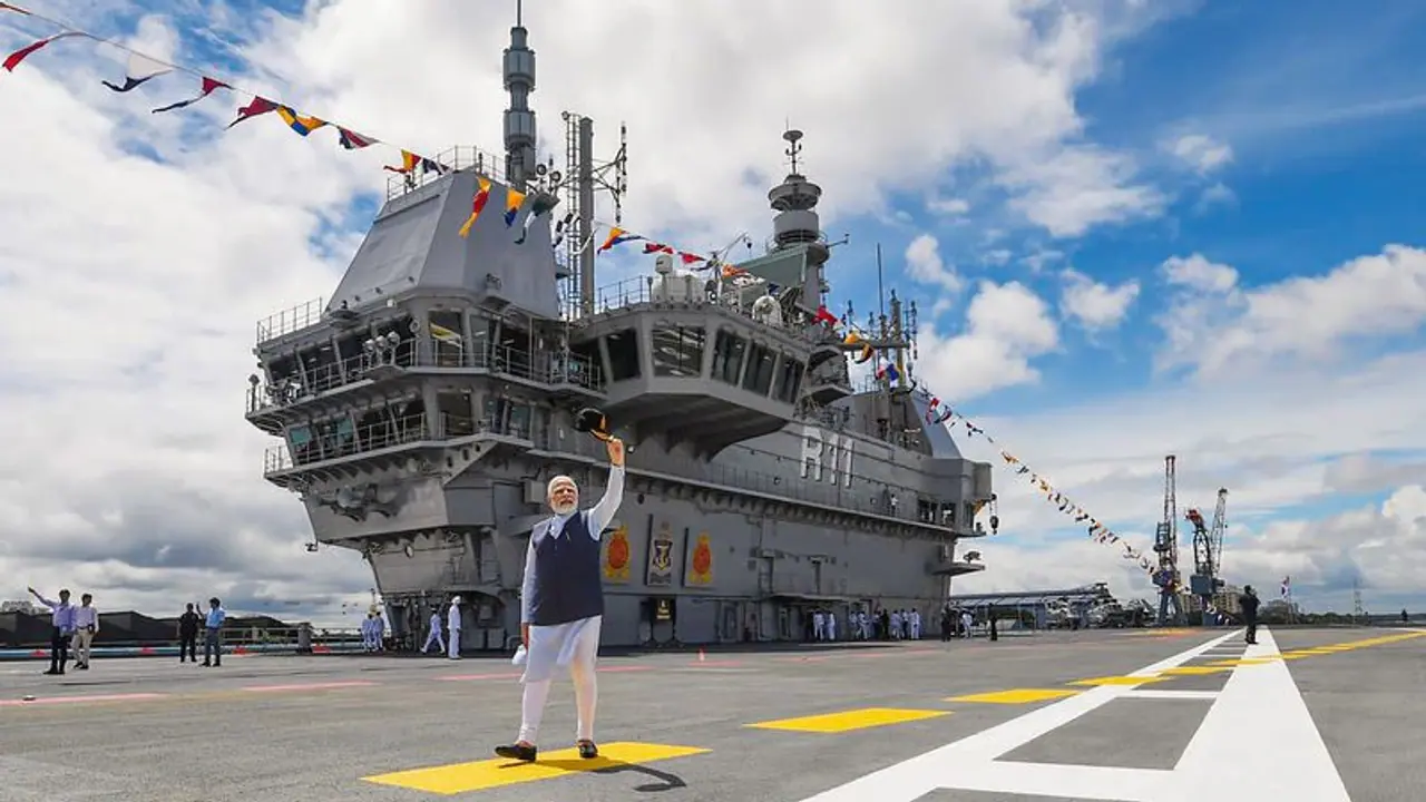 PM मोदी ने शेयर किया ऐतिहासिक वीडियो 'जब INS विक्रांत पर सवार था, गर्व की भावना बयां नहीं कर सकता'