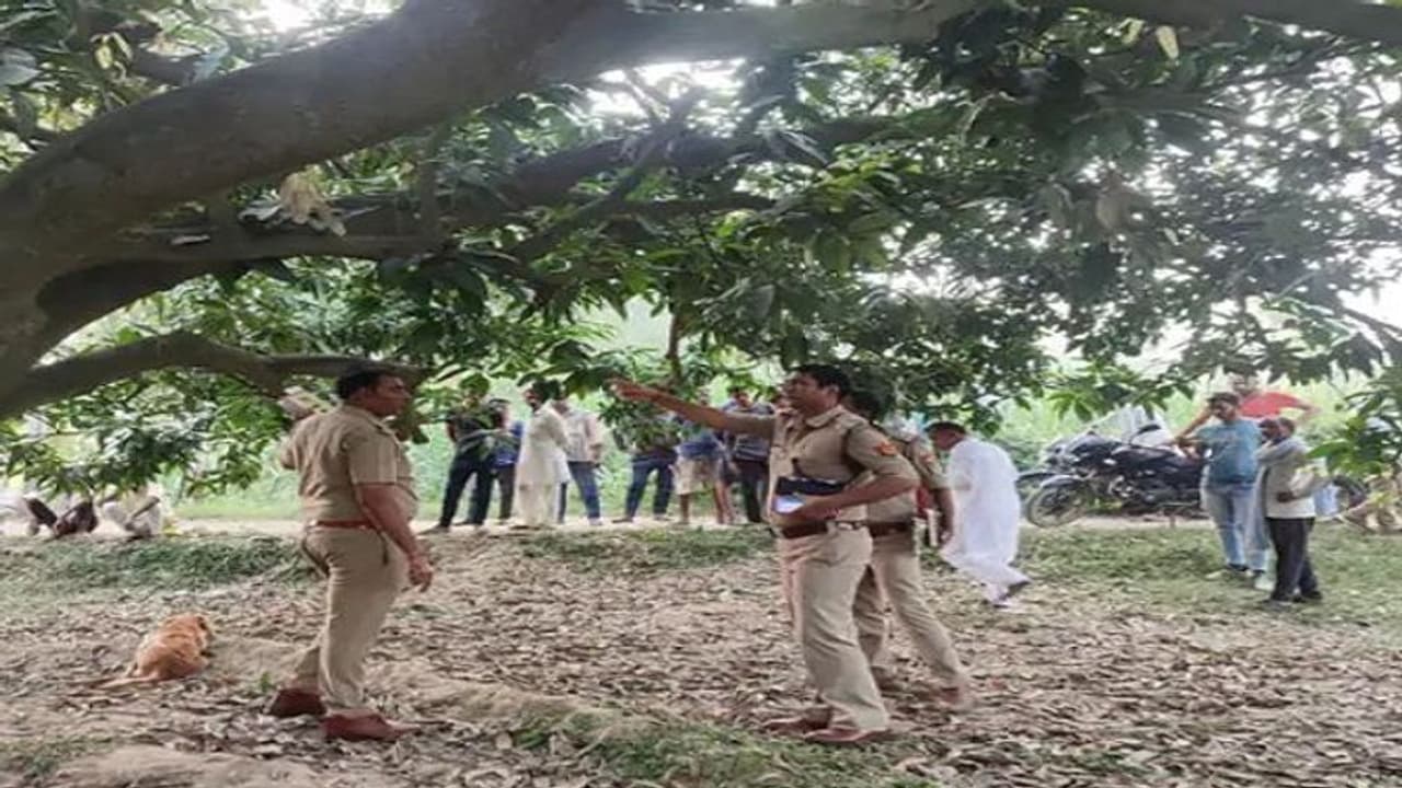 प्रेम प्रसंग के चलते युवक की बेरहमी से हत्या, मुंह में कपड़ा ठूंसकर आरोपियों ने लाश के साथ किया ऐसा हाल प्रेम प्रसंग के चलते युवक की बेरहमी से हत्या, मुंह में कपड़ा ठूंसकर आरोपियों ने लाश के साथ किया ऐसा हाल