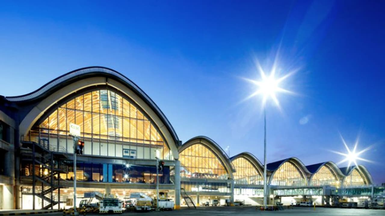 സെബു അന്താരാഷ്ട്രവിമാനത്താവളം നടത്തിപ്പ് വിറ്റൊഴിവാക്കി ഇന്ത്യ ഫിലിപ്പൈൻസ് കൺസോർഷ്യം സെബു അന്താരാഷ്ട്രവിമാനത്താവളം നടത്തിപ്പ് വിറ്റൊഴിവാക്കി ഇന്ത്യ ഫിലിപ്പൈൻസ് കൺസോർഷ്യം