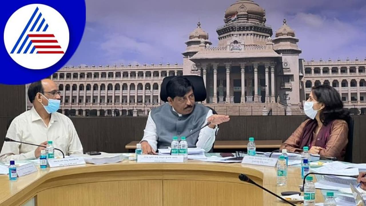 2750 ಕೋಟಿ ರೂ ಮೊತ್ತದ ಯೋಜನೆಗಳಿಗೆ ಅನುಮೋದನೆ: ಸಚಿವ ಮುರುಗೇಶ್ ನಿರಾಣಿ 2750 ಕೋಟಿ ರೂ ಮೊತ್ತದ ಯೋಜನೆಗಳಿಗೆ ಅನುಮೋದನೆ: ಸಚಿವ ಮುರುಗೇಶ್ ನಿರಾಣಿ