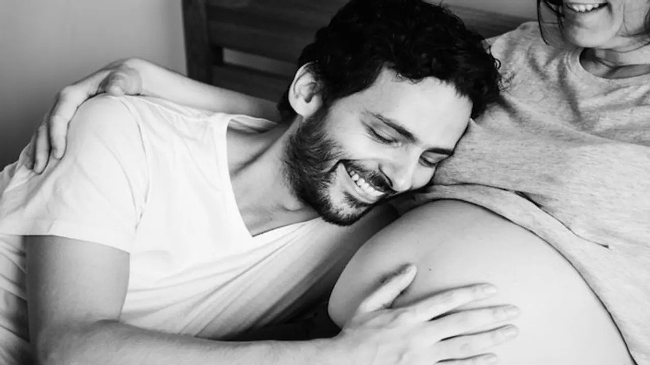 प्रेग्नेंसी के दौरान SEX करना कितना है सुरक्षित? यहां जाने 5 जरूरी सवाल का जवाब