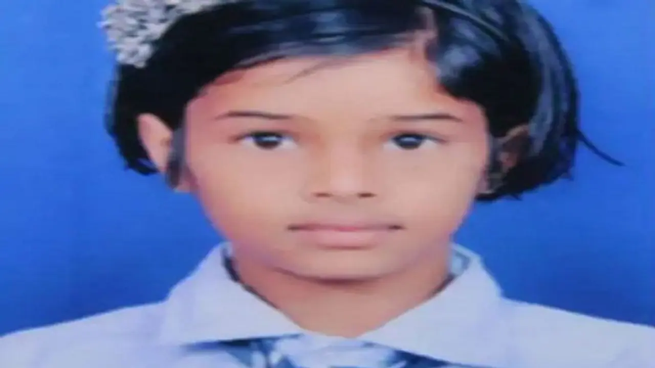 12 साल की बेटी को जिंदा नहर में फेंकने से नहीं पसीजा मां बाप का दिल, जानिए क्यों दिया वारदात को अंजाम 12 साल की बेटी को जिंदा नहर में फेंकने से नहीं पसीजा मां बाप का दिल, जानिए क्यों दिया वारदात को अंजाम