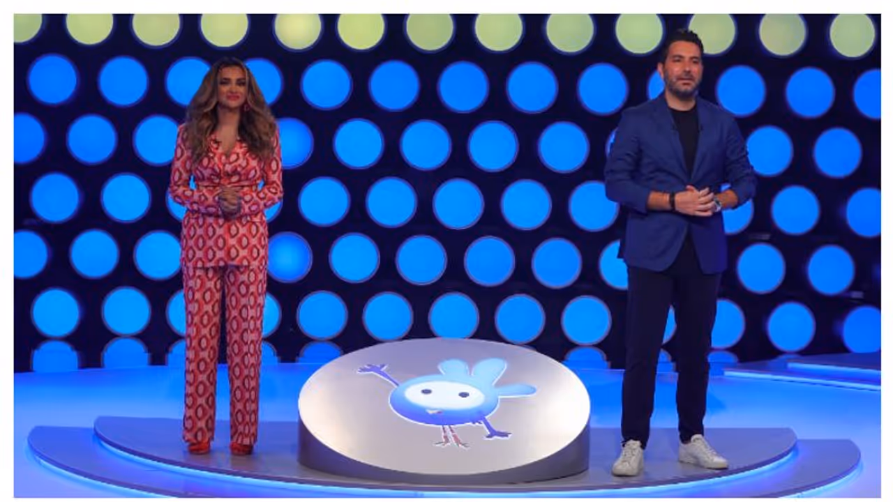 92 ാമത് മഹ്സൂസ് നറുക്കെടുപ്പില് 1,803,650 ദിര്ഹത്തിന്റെ സമ്മാനങ്ങള്; ഒരു കിലോ സ്വര്ണം നേടി ഭാഗ്യശാലി 92 ാമത് മഹ്സൂസ് നറുക്കെടുപ്പില് 1,803,650 ദിര്ഹത്തിന്റെ സമ്മാനങ്ങള്; ഒരു കിലോ സ്വര്ണം നേടി ഭാഗ്യശാലി