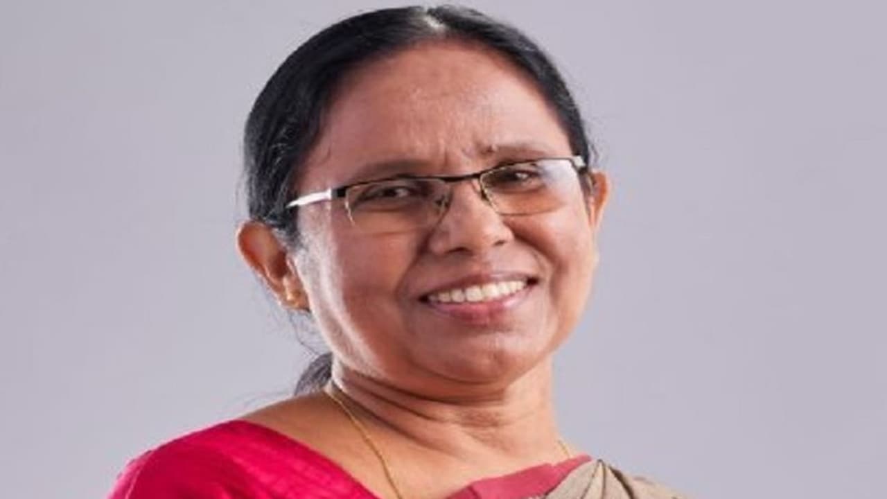 പലസ്തീനില്‍ പാര്‍ട്ടി നിലപാടിനൊപ്പം; ഹമാസിനെതിരായ വിമര്‍ശനത്തില്‍ ഉറച്ചുനില്‍ക്കുന്നുവെന്നും കെ കെ ശൈലജ