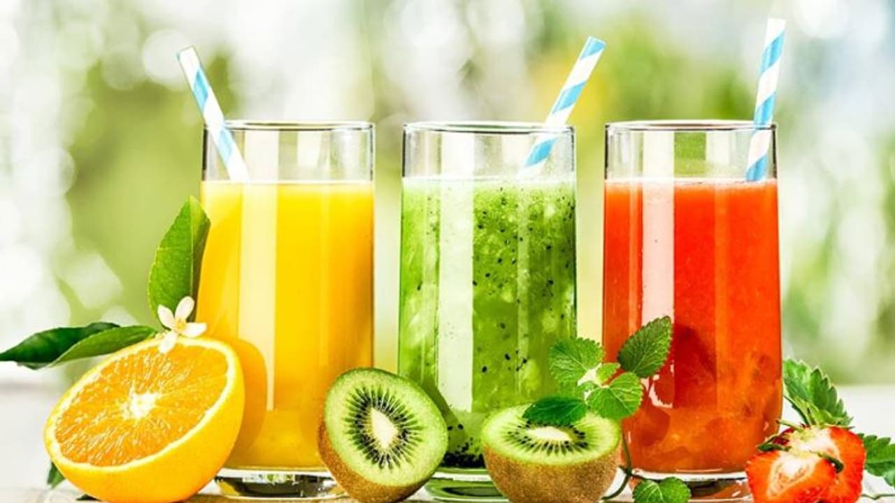 আপনার দিন শুরু হোক এই জুসগুলি দিয়ে, জানুন ৫টি জুসের উপকারিতা আপনার দিন শুরু হোক এই জুসগুলি দিয়ে, জানুন ৫টি জুসের উপকারিতা