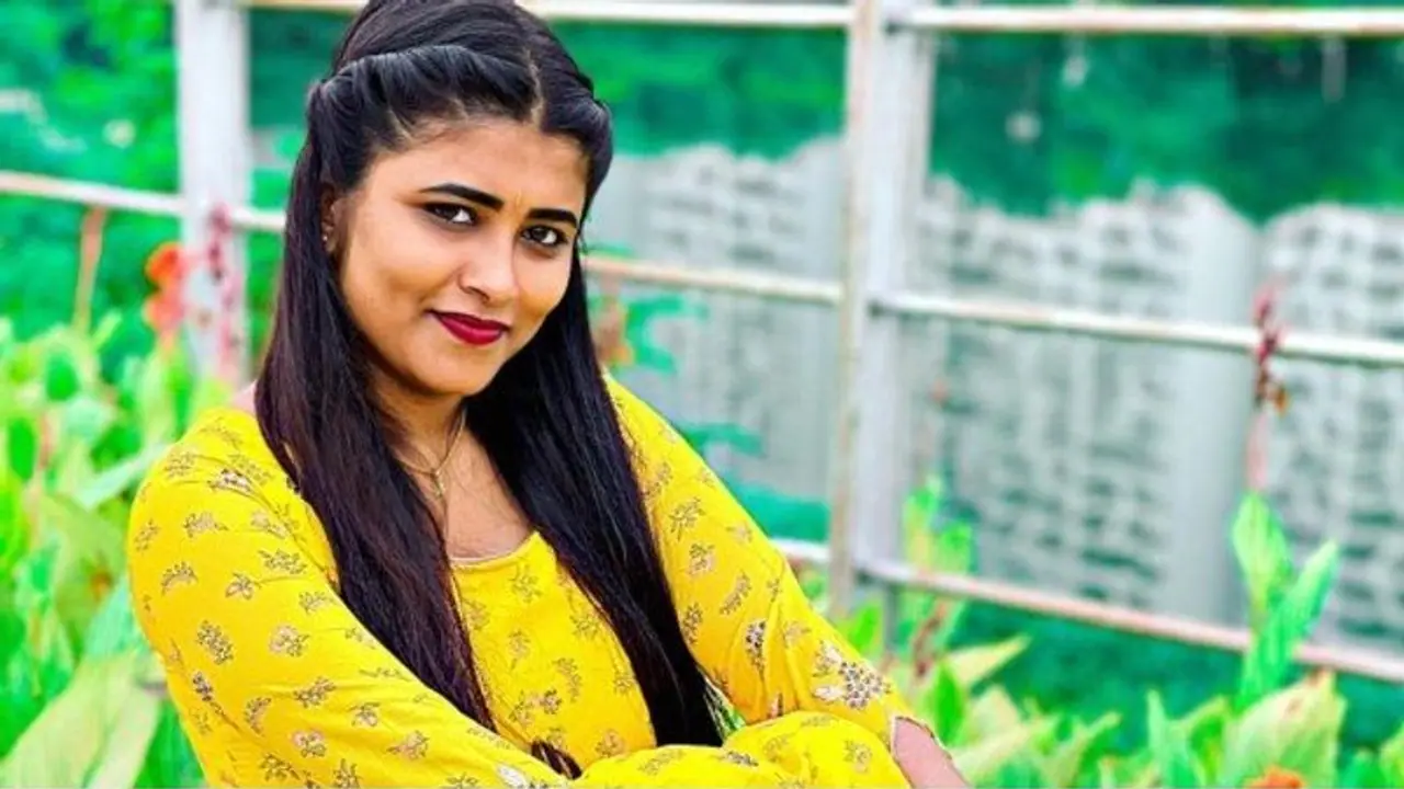 నా జీవితం నాశనం చేశారు... గీతూ రాయల్ పై పరువు నష్టం దావా వేస్తానంటున్న నటి! నా జీవితం నాశనం చేశారు... గీతూ రాయల్ పై పరువు నష్టం దావా వేస్తానంటున్న నటి!