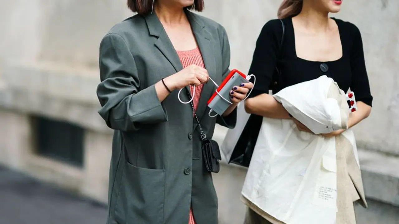 உஷாாாார்! ஸ்மார்ட்போன் அதிகம் பயன்படுத்துபவர்களுக்கு காத்திருக்கும் ஆபத்து! உஷாாாார்! ஸ்மார்ட்போன் அதிகம் பயன்படுத்துபவர்களுக்கு காத்திருக்கும் ஆபத்து!