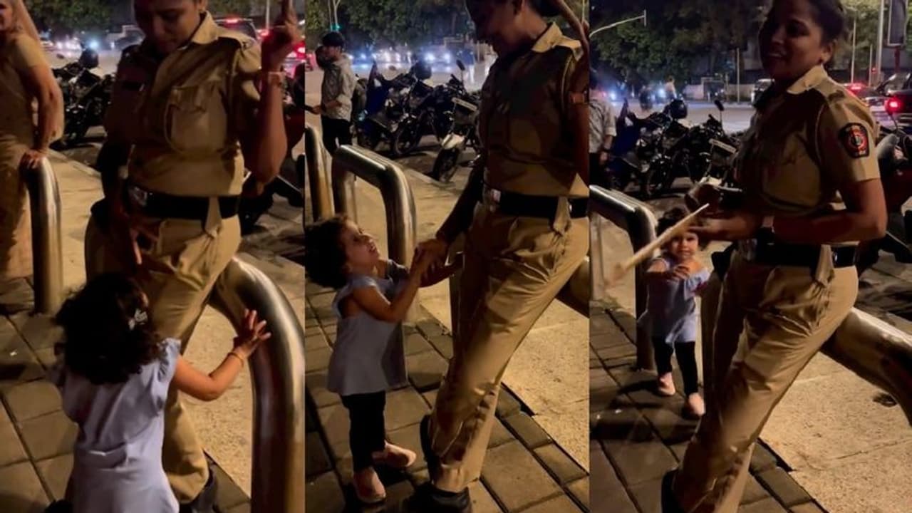 ಲಾಠಿ ನೀಡುವಂತೆ ಪೊಲೀಸರೊಂದಿಗೆ ಫೈಟ್‌ : ಪುಟಾಣಿಯ ಮುದ್ದಾದ ವಿಡಿಯೋ ವೈರಲ್ 