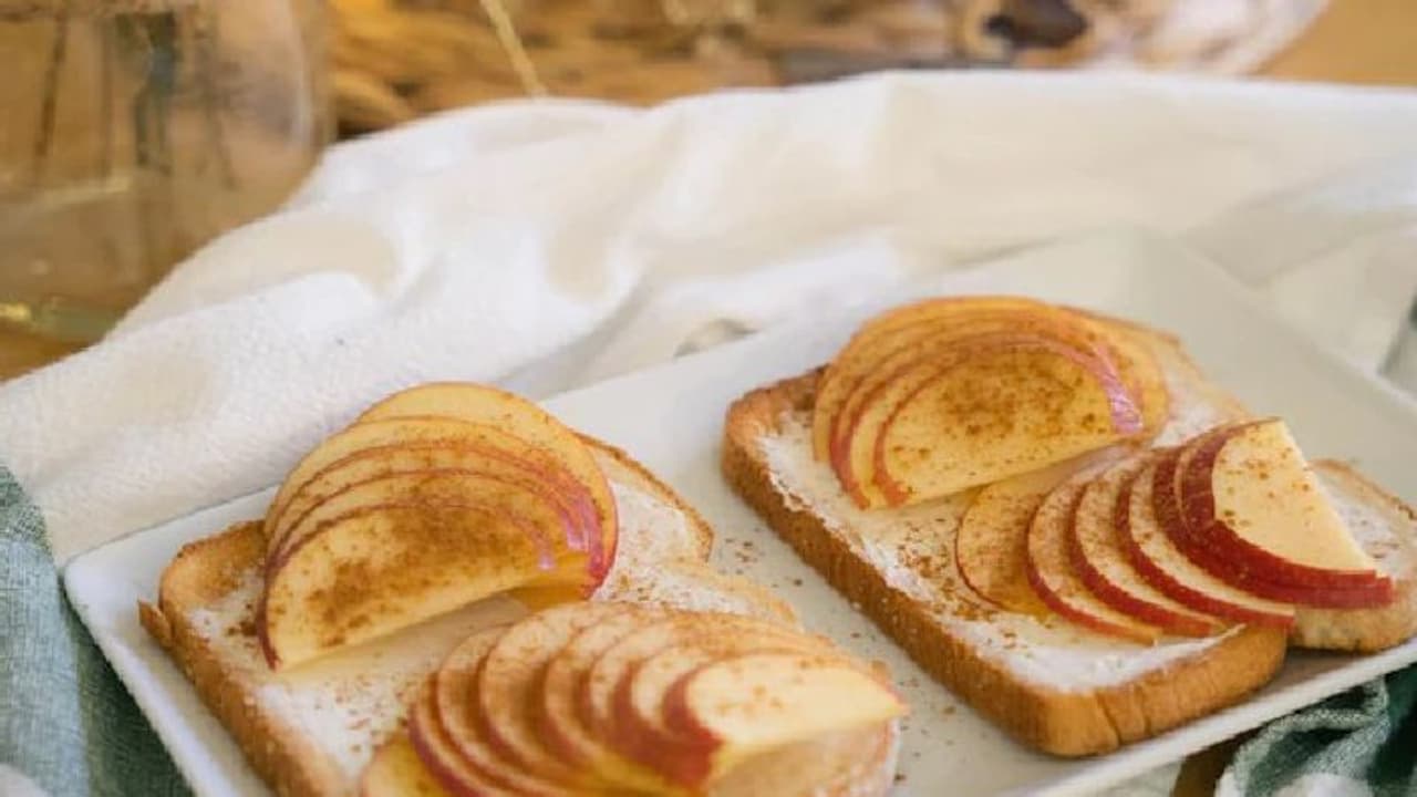 Easy Breakfast : ബ്രഡ് വച്ച് എളുപ്പത്തില്‍ തയ്യാറാക്കാവുന്നൊരു ബ്രേക്ക്ഫാസ്റ്റ്