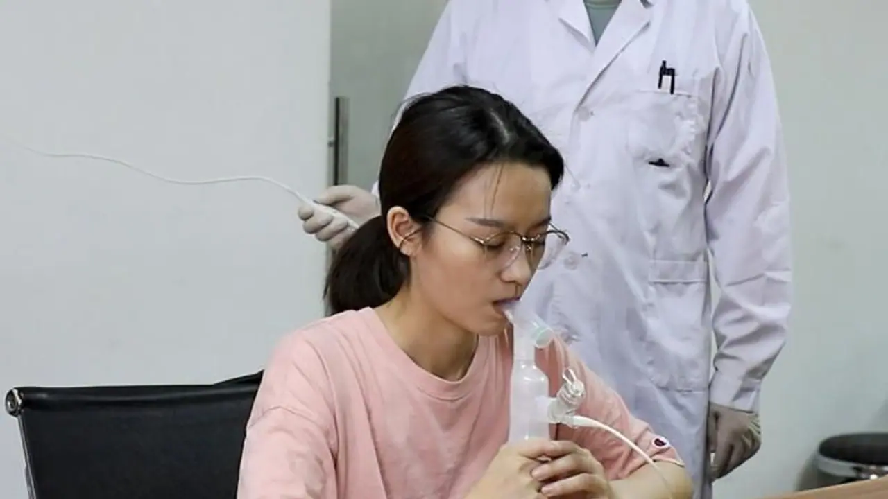 Inhale Vaccine : ஊசியே இல்லாத தடுப்பூசி! சீனா கண்டுபிடிப்பு!! Inhale Vaccine : ஊசியே இல்லாத தடுப்பூசி! சீனா கண்டுபிடிப்பு!!