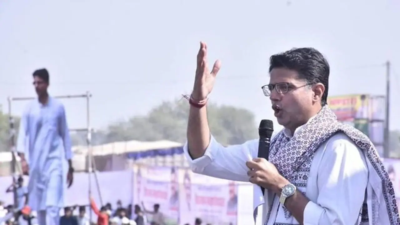 राजस्थान की जूता पॉलिटिक्स में आया नया मोड: अब इस गुर्जर नेता ने कही बड़ी बात, जानें क्या है मामला