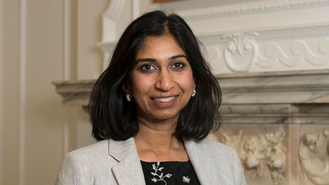 ಬ್ರಿಟನ್ ಇಸ್ಲಾಂ ರಾಷ್ಟ್ರವಾಗುವ ದಿನ ದೂರವಿಲ್ಲ : ಸುಯೆಲ್ಲಾ ಬ್ರೇವರ್ಮನ್ ಎಚ್ಚರಿಕೆ ಬ್ರಿಟನ್ ಇಸ್ಲಾಂ ರಾಷ್ಟ್ರವಾಗುವ ದಿನ ದೂರವಿಲ್ಲ : ಸುಯೆಲ್ಲಾ ಬ್ರೇವರ್ಮನ್ ಎಚ್ಚರಿಕೆ