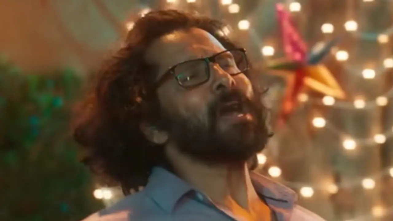 തിയറ്ററില് തളര്ന്നെങ്കിലും പാട്ട് ഹിറ്റ്, ഇതാ കോബ്രയിലെ 'തരംഗിണി' ഗാനം തിയറ്ററില് തളര്ന്നെങ്കിലും പാട്ട് ഹിറ്റ്, ഇതാ കോബ്രയിലെ 'തരംഗിണി' ഗാനം