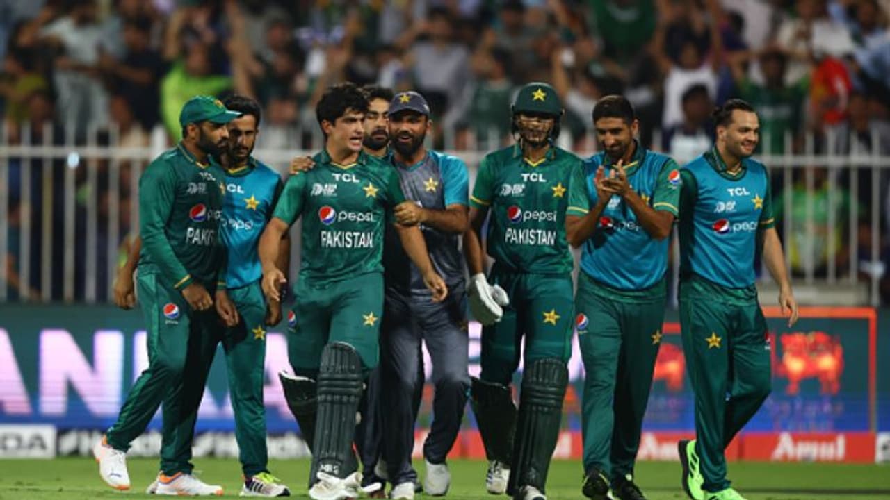 അഫ്ഗാനോട് അവസാന ഓവറില് ത്രില്ലര് ഫിനിഷ് നടത്തി പാകിസ്ഥാന്; ഇന്ത്യ ഏഷ്യാകപ്പിന് പുറത്ത് അഫ്ഗാനോട് അവസാന ഓവറില് ത്രില്ലര് ഫിനിഷ് നടത്തി പാകിസ്ഥാന്; ഇന്ത്യ ഏഷ്യാകപ്പിന് പുറത്ത്