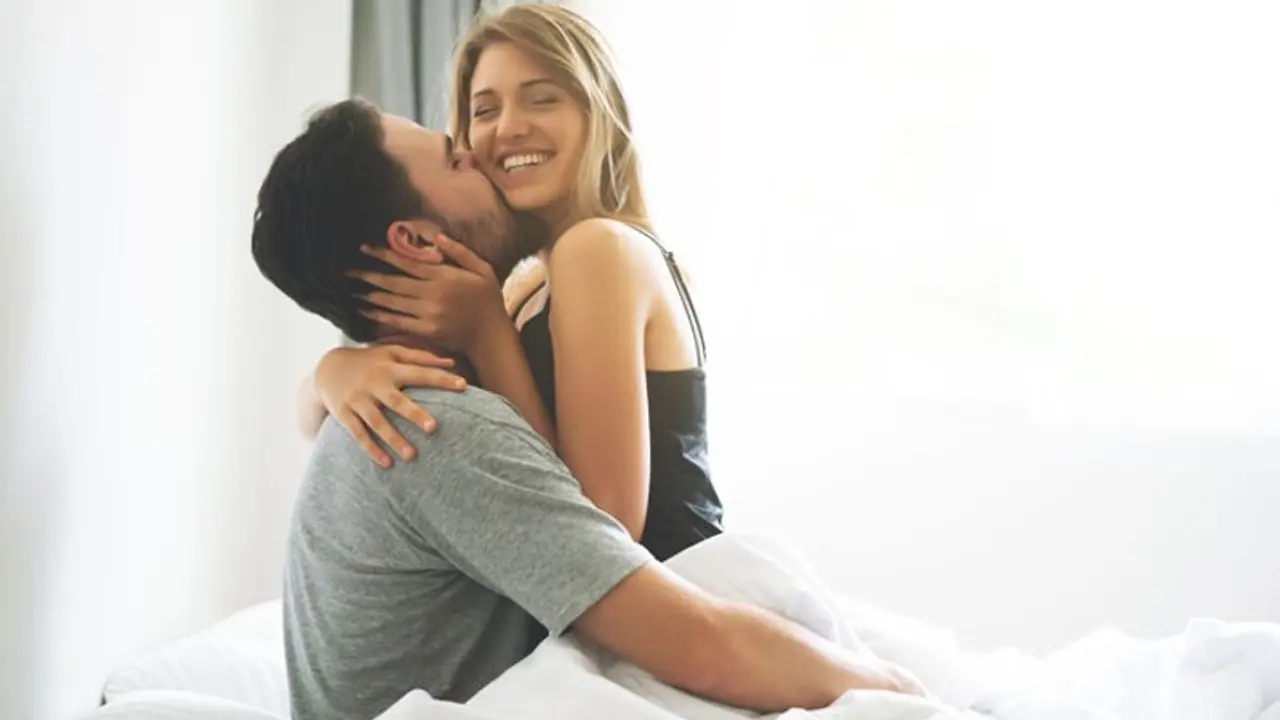 கணவனை முந்தானைக்குள் முடிந்துவைக்க இந்த மந்திரச்சொற்கள் போதும்..!!