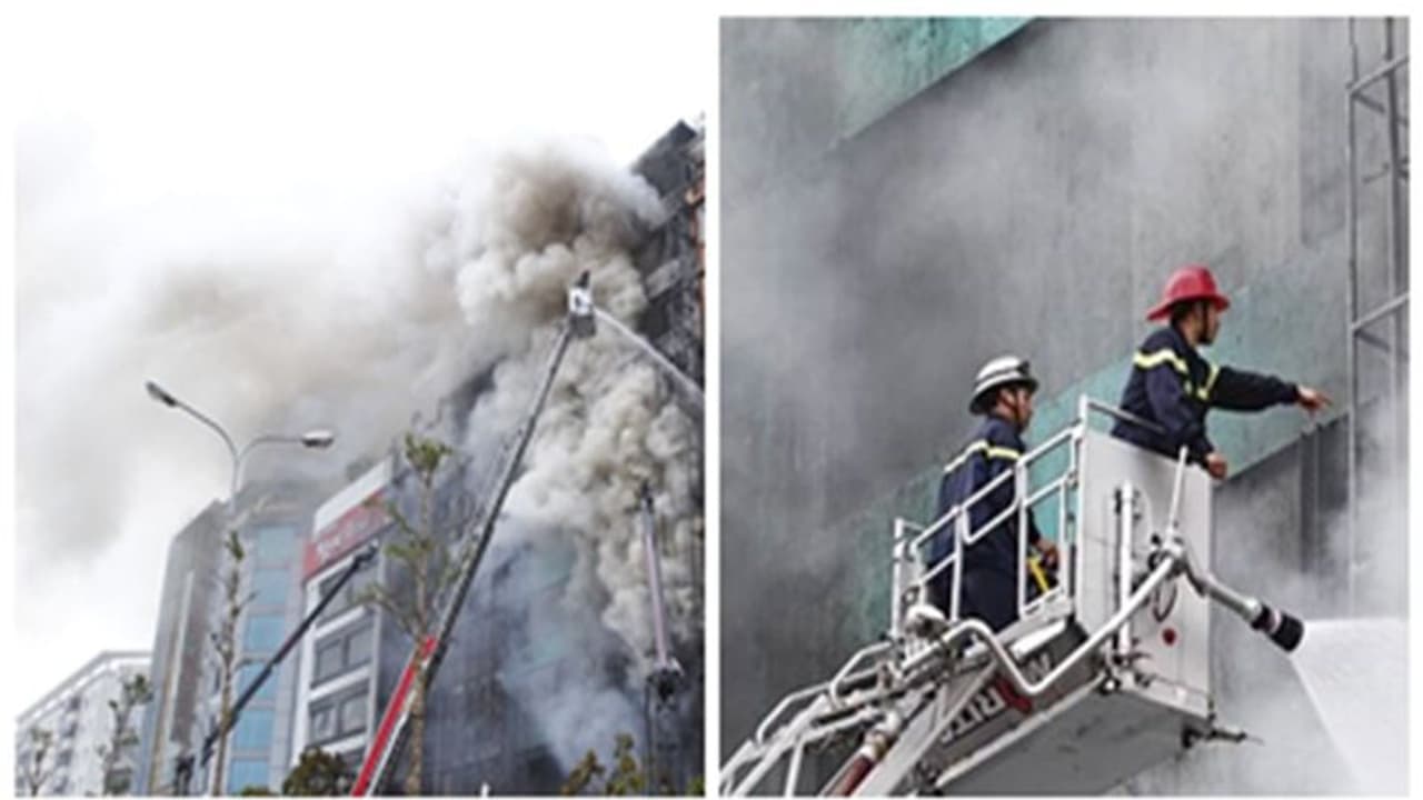 ভিয়েতনামে কারাওকে বারে আগুন, ৩২ জনের মৃত্যু ভিয়েতনামে কারাওকে বারে আগুন, ৩২ জনের মৃত্যু