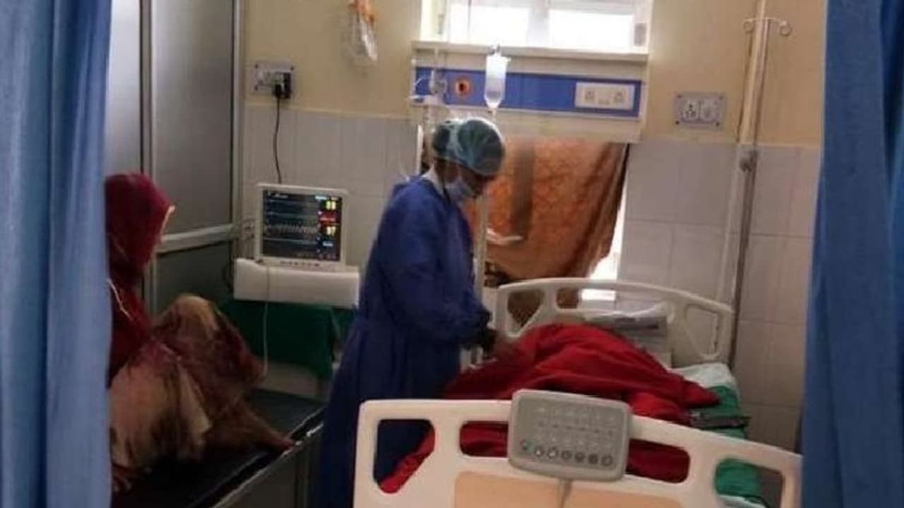 4 बेटियों के बाद बेटा पैदा हुआ, दूध पिलाने से पहले मां की मौत लाल का दीदार भी ना कर सकी वो