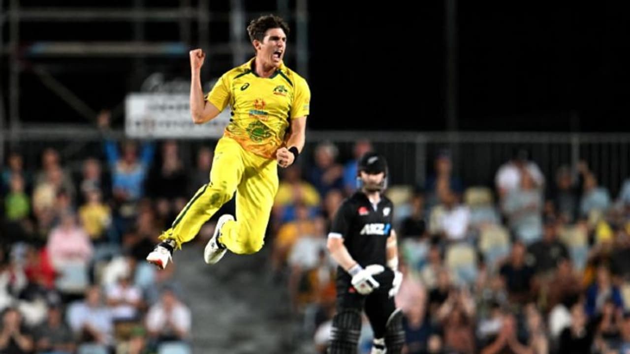 ആഡം സാംപയ്ക്ക് അഞ്ച് വിക്കറ്റ്, കിവീസ് ദയനീയമായി തകര്ന്നു; ഏകദിന പരമ്പര ഓസ്ട്രേലിയക്ക് ആഡം സാംപയ്ക്ക് അഞ്ച് വിക്കറ്റ്, കിവീസ് ദയനീയമായി തകര്ന്നു; ഏകദിന പരമ്പര ഓസ്ട്രേലിയക്ക്