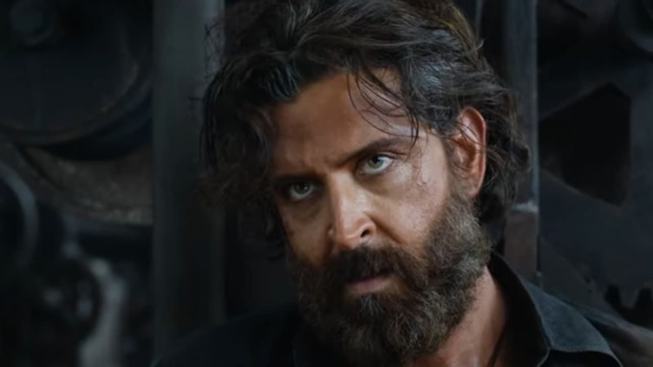 ബോളിവുഡിനെ വിസ്‍മയിപ്പിക്കാൻ 'വിക്രം വേദ', ട്രെയിലര്‍