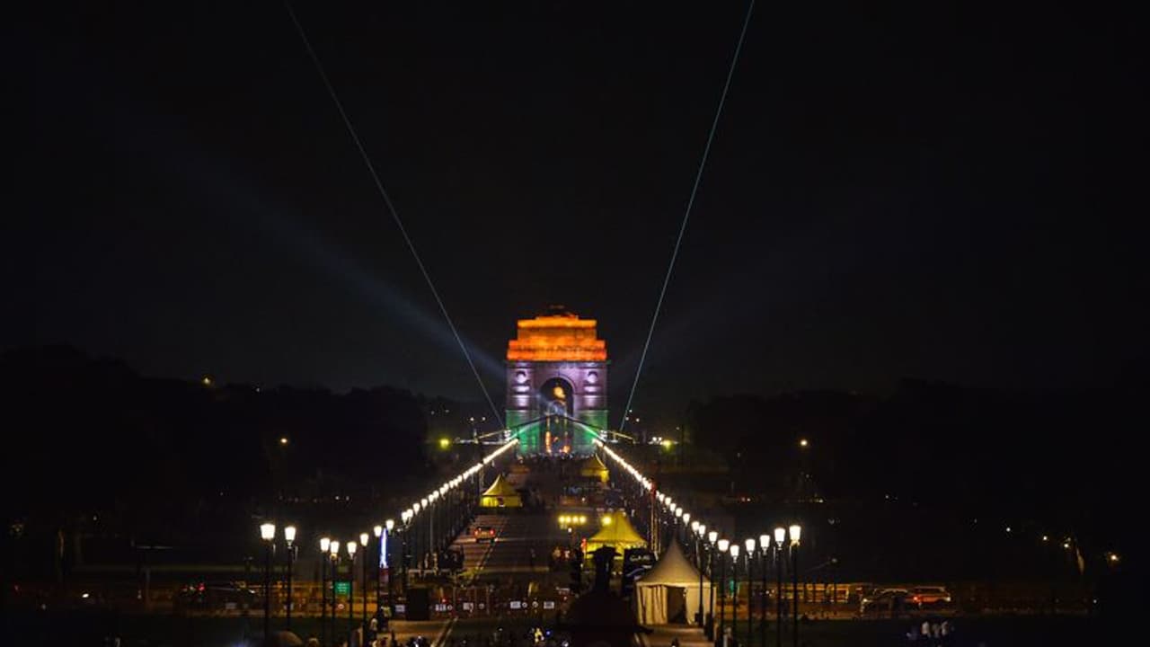 ഇന്ത്യ ഗേറ്റിന്റെ പേര് മാറ്റണമെന്നാവശ്യപ്പെട്ട് പ്രധാനമന്ത്രിക്ക് കത്തെഴുതി ജമാൽ സിദ്ദിഖി ഇന്ത്യ ഗേറ്റിന്റെ പേര് മാറ്റണമെന്നാവശ്യപ്പെട്ട് പ്രധാനമന്ത്രിക്ക് കത്തെഴുതി ജമാൽ സിദ്ദിഖി