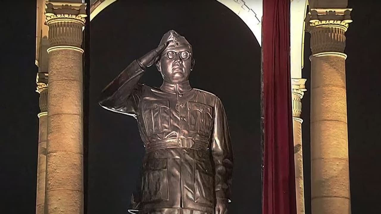 నేతాజీ సుభాష్ చంద్రబోస్ ను ‘తీవ్రవాది’గా పేర్కొన్న గుజరాత్ బీజేపీ ఎమ్మెల్యే.. నేతాజీ సుభాష్ చంద్రబోస్ ను ‘తీవ్రవాది’గా పేర్కొన్న గుజరాత్ బీజేపీ ఎమ్మెల్యే..